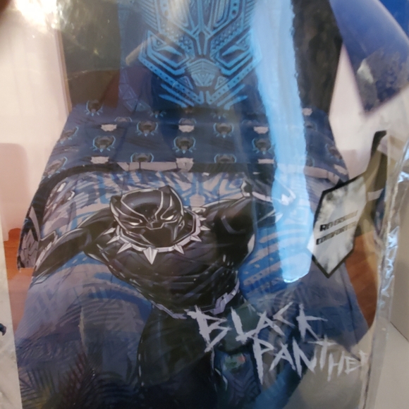 NWT Marvels Avengers Twin Comforter - Picture 4 of 4